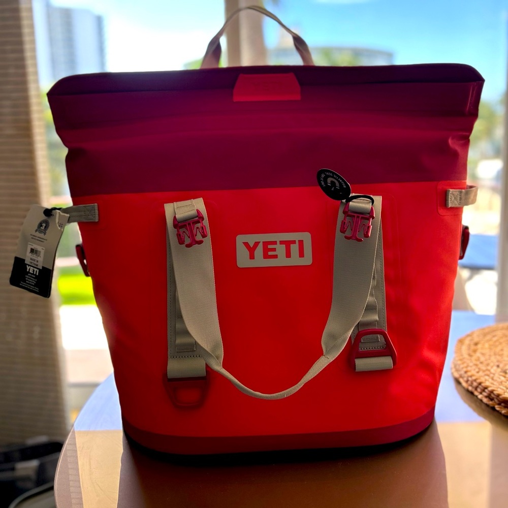 Yeti m30 BRAND NEW